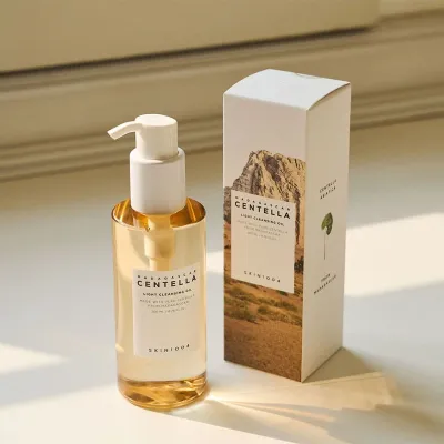 SKIN 1004 - Madagascar Centella Light Cleansing Oil (200ml)